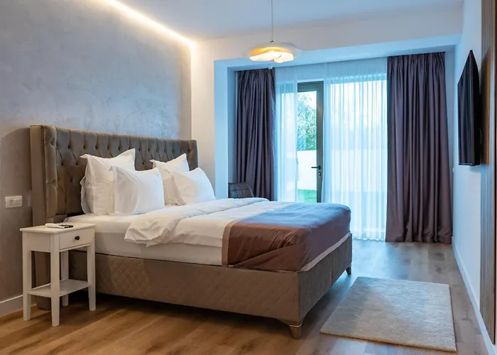 Greenlake Boutique 1bdr With Garden * Бухарест
