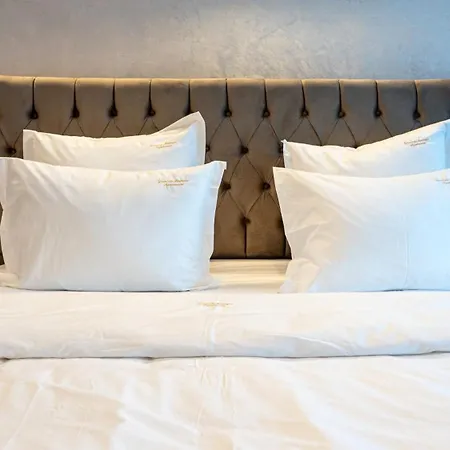 Greenlake Boutique 1bdr With Garden