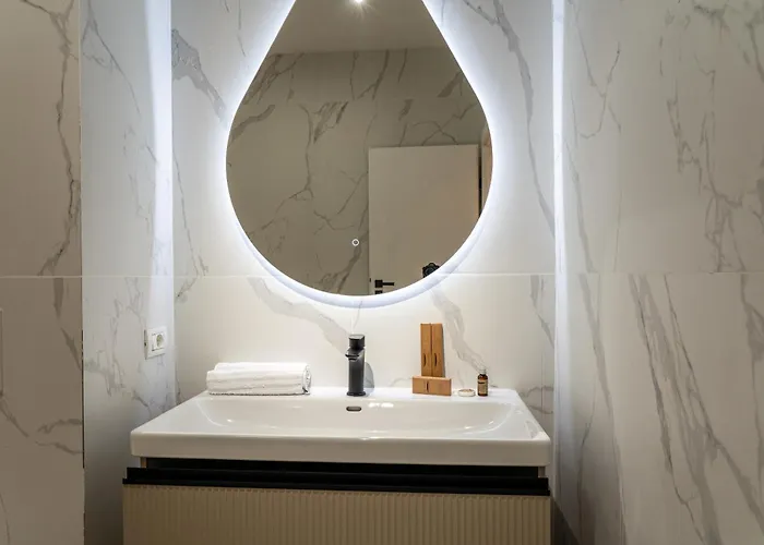 Greenlake Boutique 1bdr With Garden *